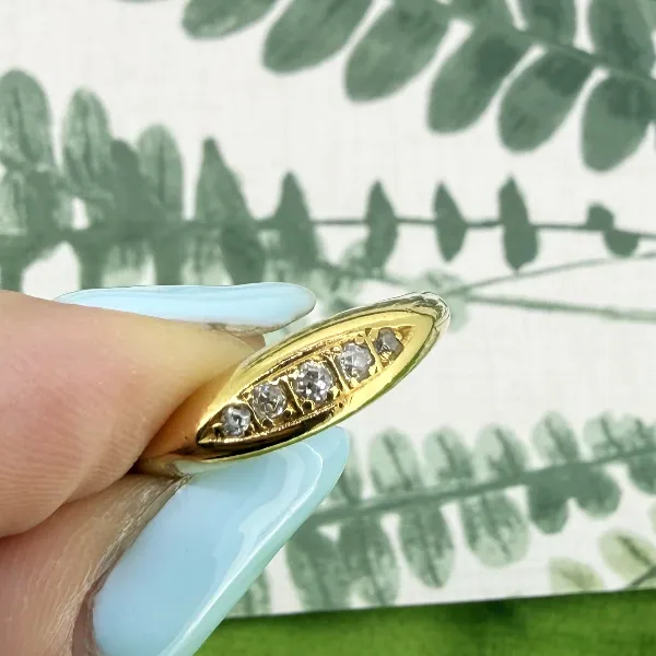 Birmingham 1918! Antique 18ct Gold Five Stone Diamond Boat Ring — image 5